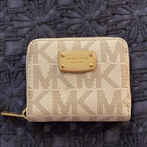 Michael Kors mini white compact wallet